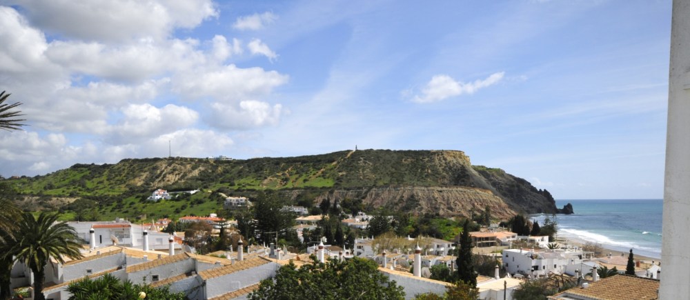 Praya Da Luz