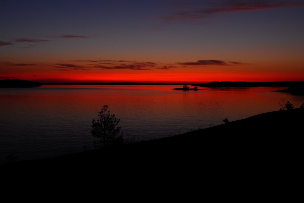 This image has an empty alt attribute; its file name is l1020375.jpg